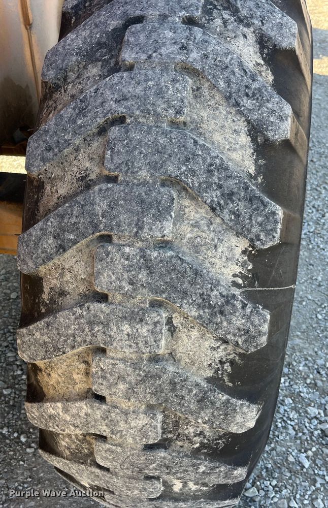 image for item LD9343 2001 Case 521D wheel loader