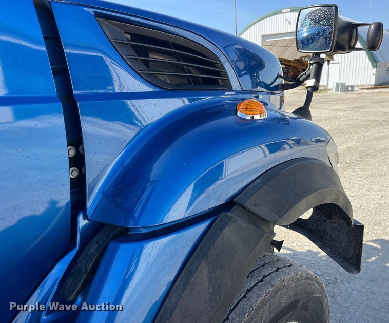 image for item LD9347 2014 International  WorkStar 7400 dump truck