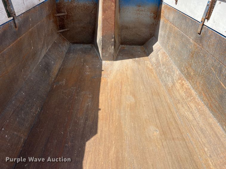 image for item LD9347 2014 International  WorkStar 7400 dump truck