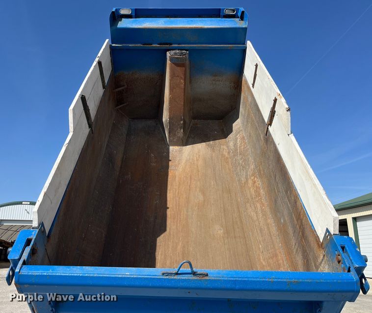 image for item LD9347 2014 International  WorkStar 7400 dump truck