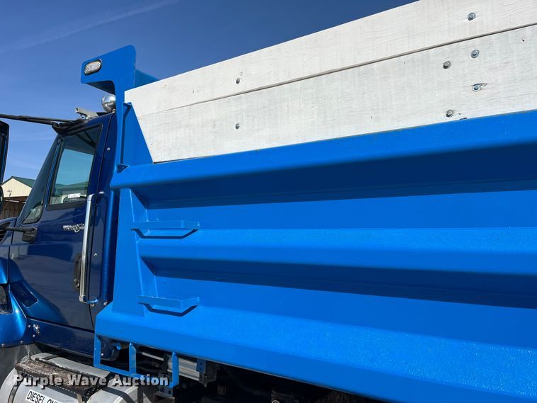 image for item LD9347 2014 International  WorkStar 7400 dump truck