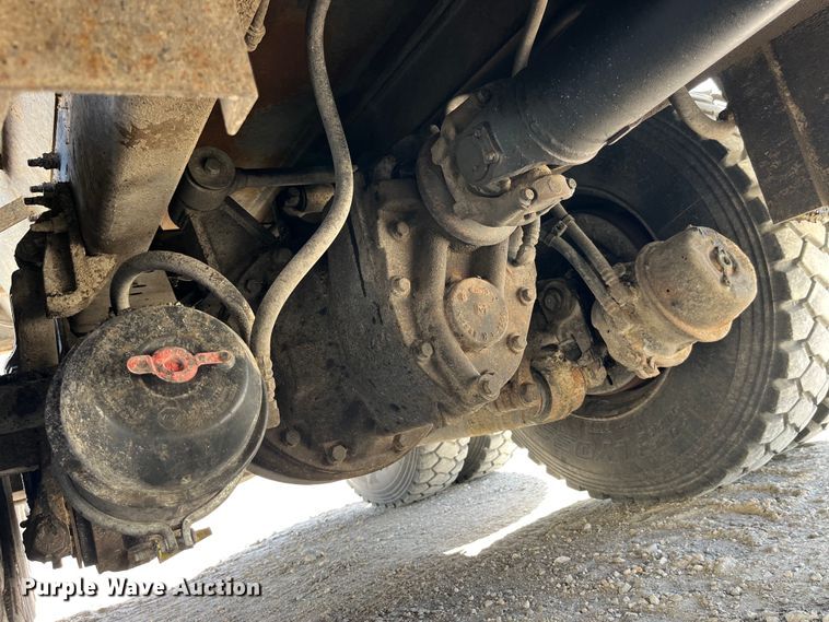 image for item LD9347 2014 International  WorkStar 7400 dump truck