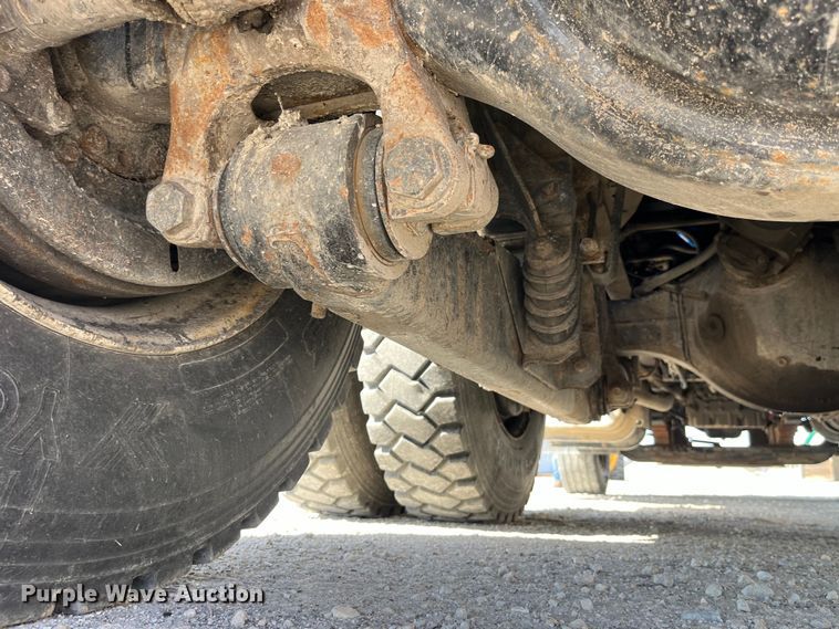 image for item LD9347 2014 International  WorkStar 7400 dump truck