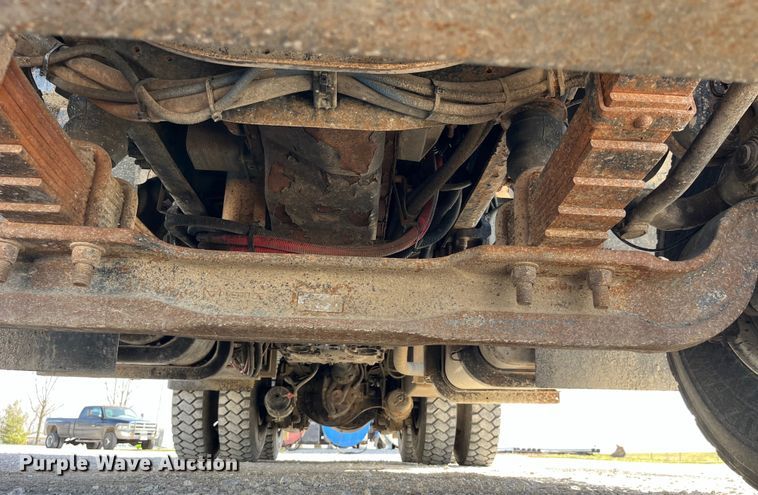 image for item LD9347 2014 International  WorkStar 7400 dump truck