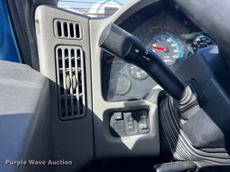 image for item LD9347 2014 International  WorkStar 7400 dump truck