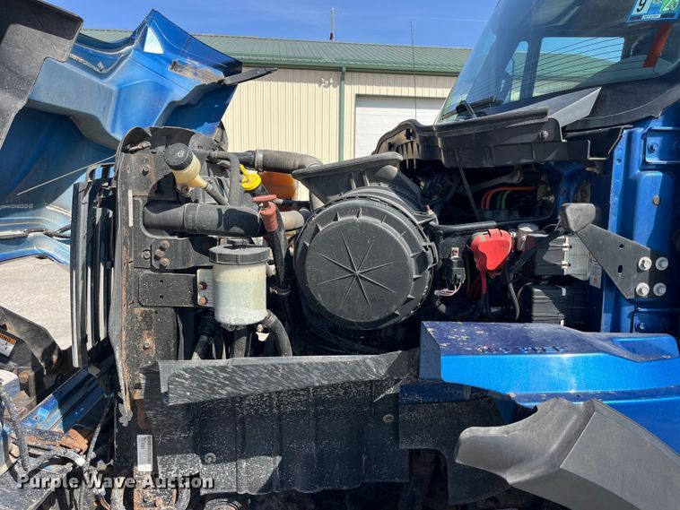 image for item LD9347 2014 International  WorkStar 7400 dump truck