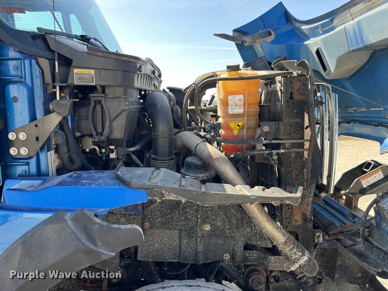 image for item LD9347 2014 International  WorkStar 7400 dump truck