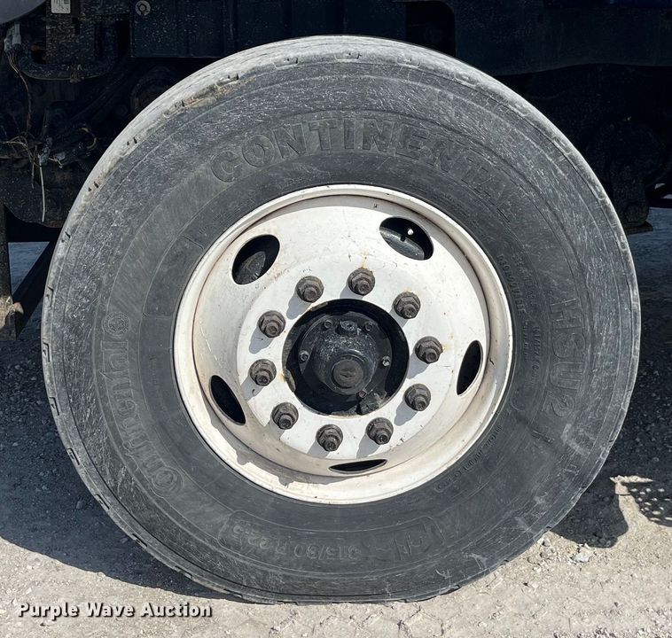 image for item LD9347 2014 International  WorkStar 7400 dump truck