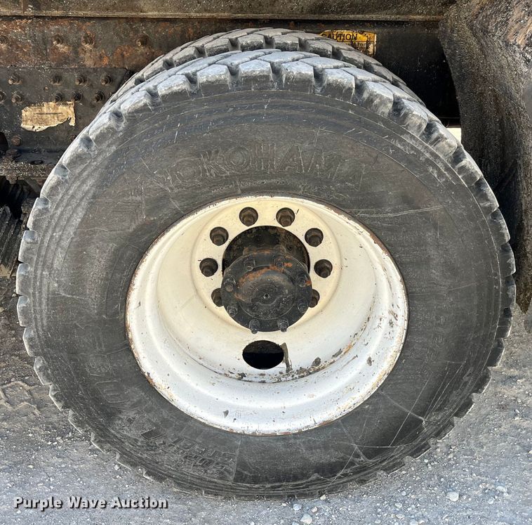 image for item LD9347 2014 International  WorkStar 7400 dump truck