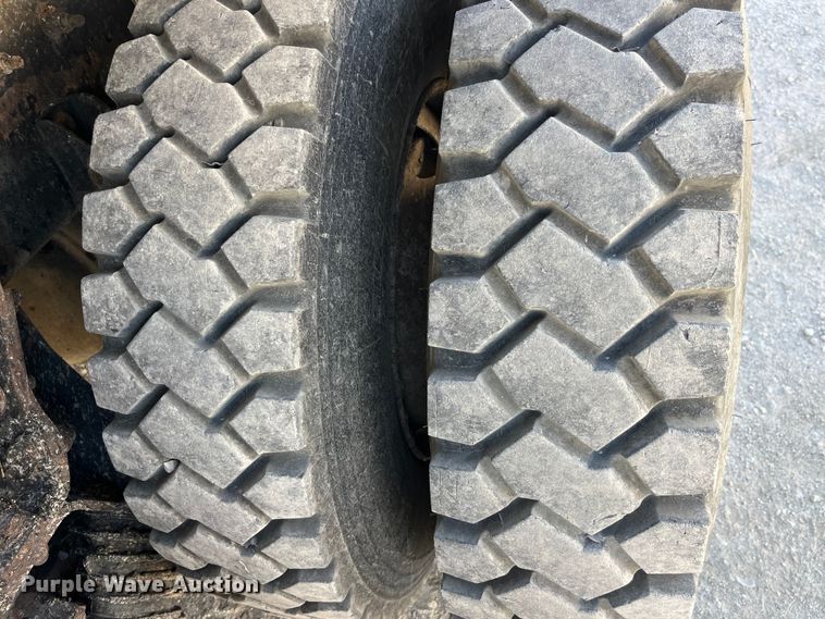 image for item LD9347 2014 International  WorkStar 7400 dump truck