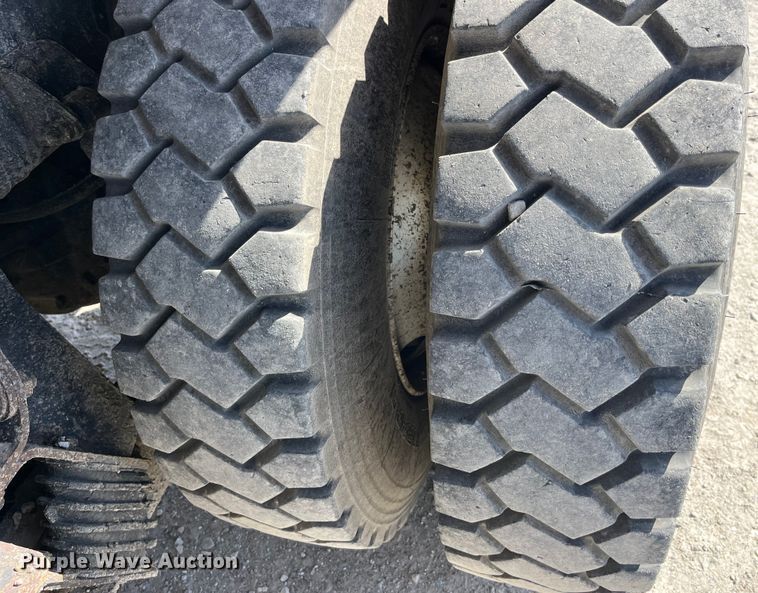 image for item LD9347 2014 International  WorkStar 7400 dump truck