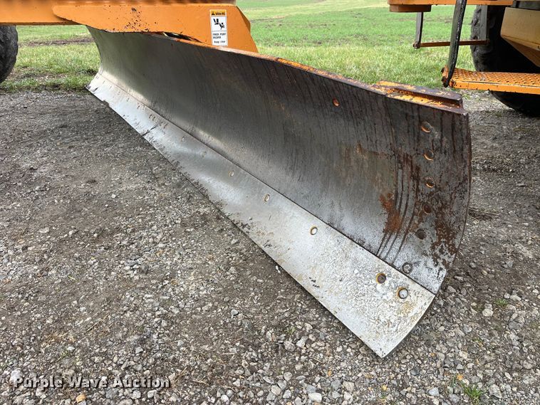 image for item LD9365 2003 Case 865 motor grader