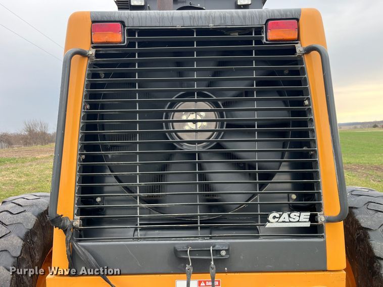 image for item LD9365 2003 Case 865 motor grader