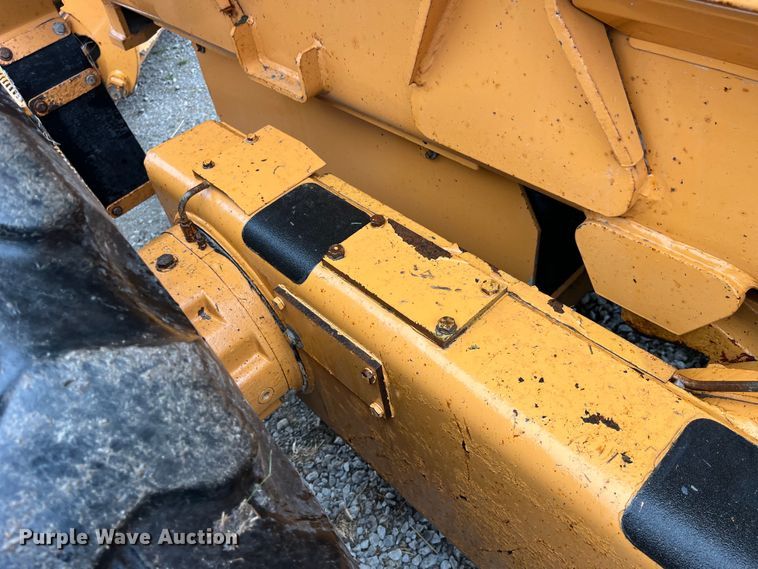 image for item LD9365 2003 Case 865 motor grader