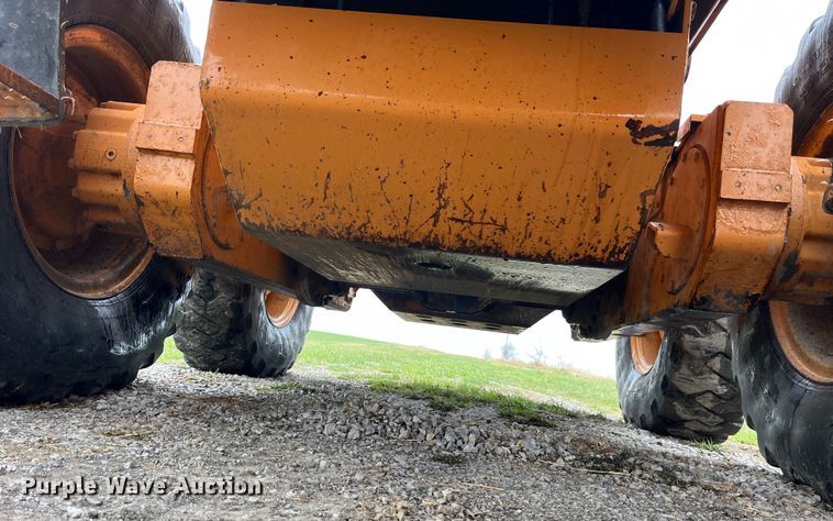 image for item LD9365 2003 Case 865 motor grader