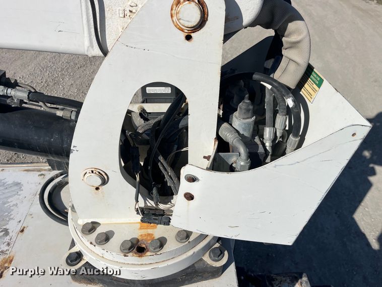 image for item LE9022 2008 Sterling Bullet utility / service truck