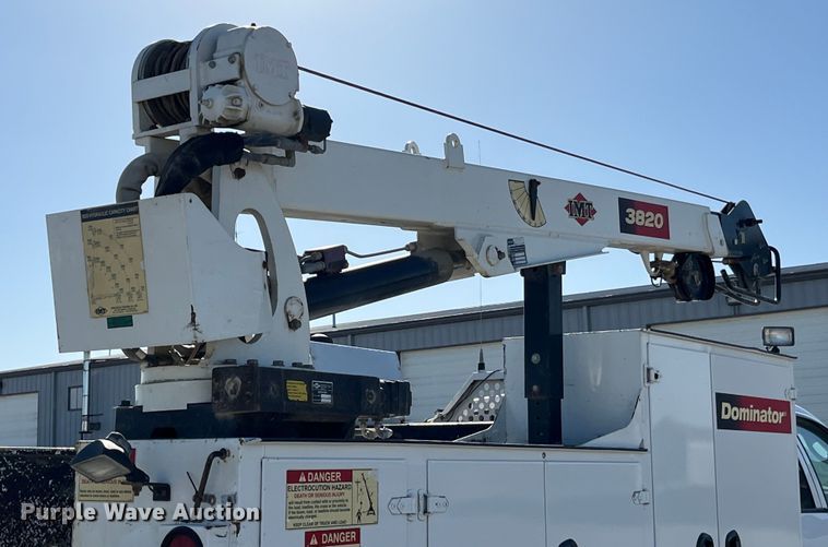 image for item LE9022 2008 Sterling Bullet utility / service truck