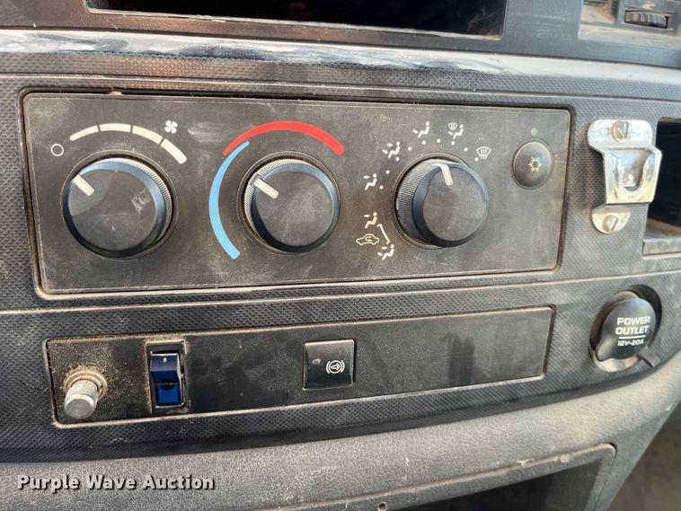 image for item LE9022 2008 Sterling Bullet utility / service truck