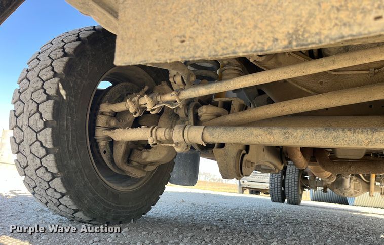 image for item LE9023 2008 Ford F450 Super Duty XL Crew Cab flatbed truck