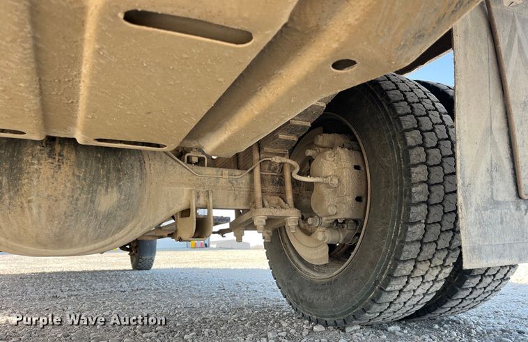 image for item LE9023 2008 Ford F450 Super Duty XL Crew Cab flatbed truck