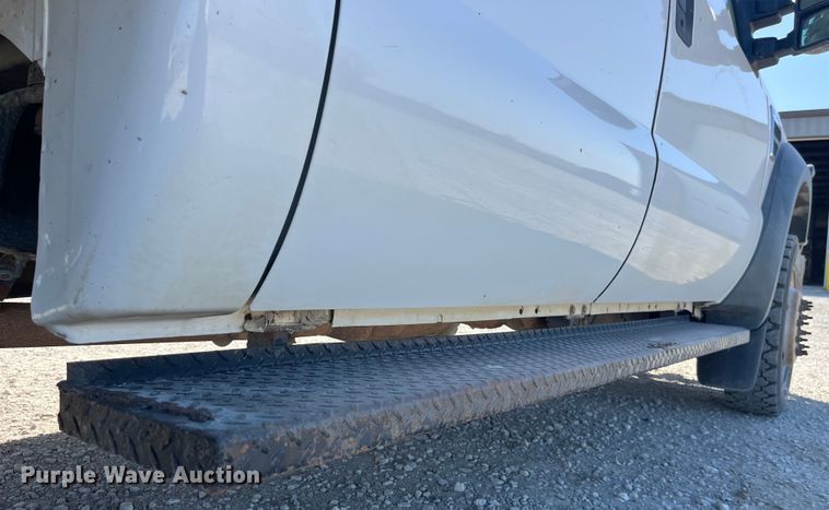 image for item LE9023 2008 Ford F450 Super Duty XL Crew Cab flatbed truck