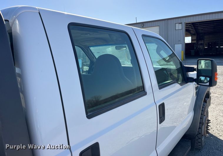 image for item LE9023 2008 Ford F450 Super Duty XL Crew Cab flatbed truck