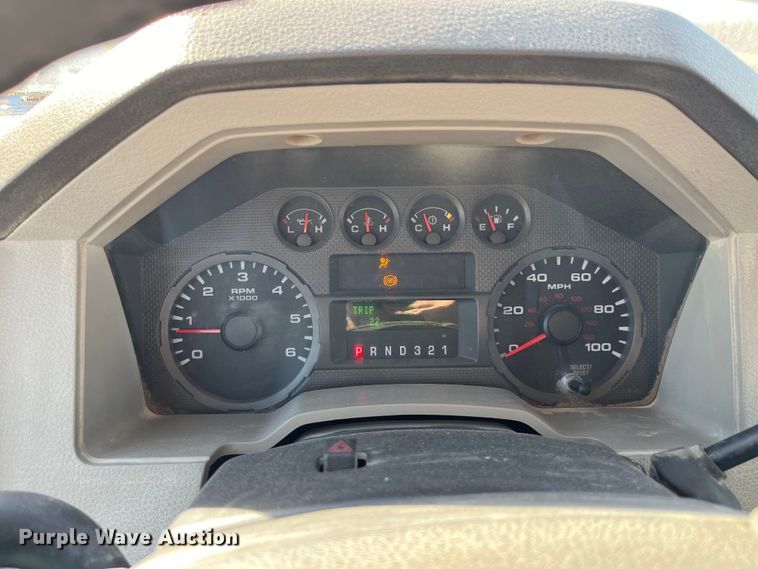 image for item LE9023 2008 Ford F450 Super Duty XL Crew Cab flatbed truck