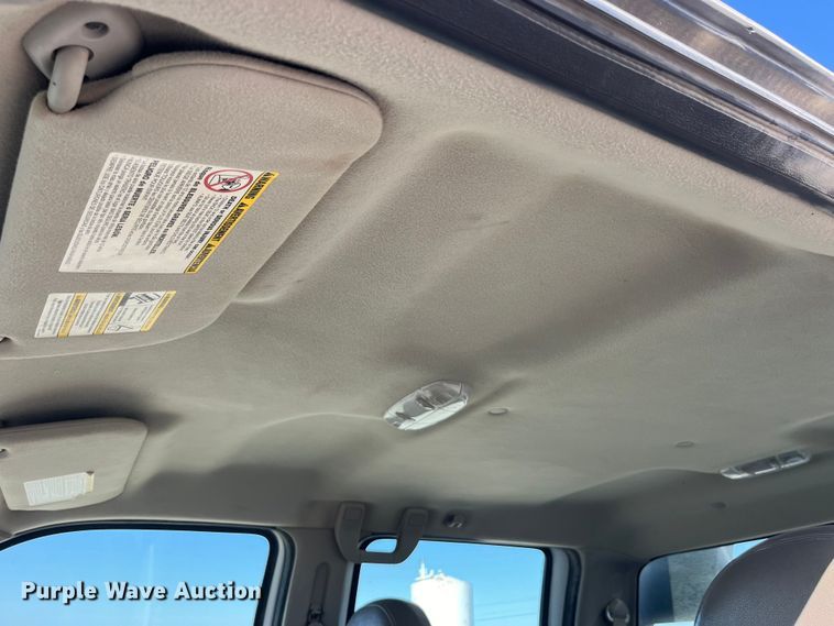 image for item LE9023 2008 Ford F450 Super Duty XL Crew Cab flatbed truck