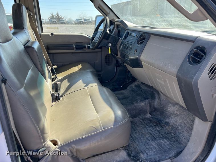 image for item LE9023 2008 Ford F450 Super Duty XL Crew Cab flatbed truck