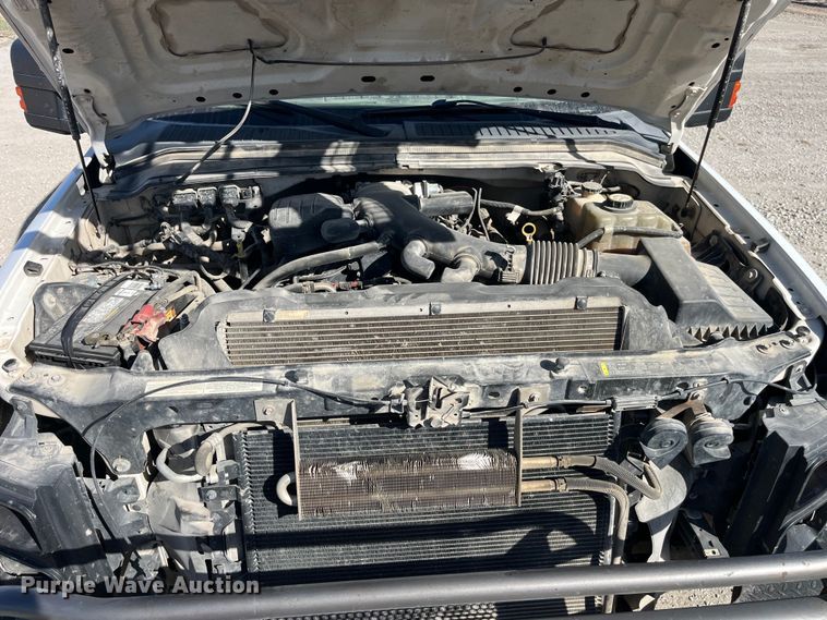 image for item LE9023 2008 Ford F450 Super Duty XL Crew Cab flatbed truck