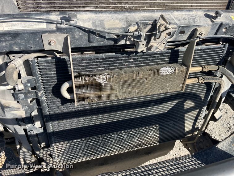 image for item LE9023 2008 Ford F450 Super Duty XL Crew Cab flatbed truck