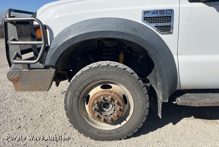 image for item LE9023 2008 Ford F450 Super Duty XL Crew Cab flatbed truck