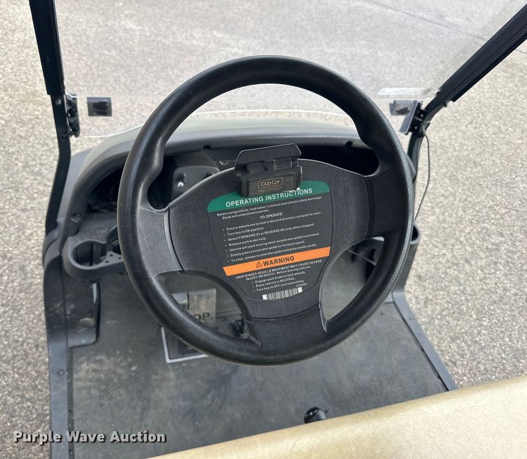 image for item LO9508 2014 Club Car golf cart