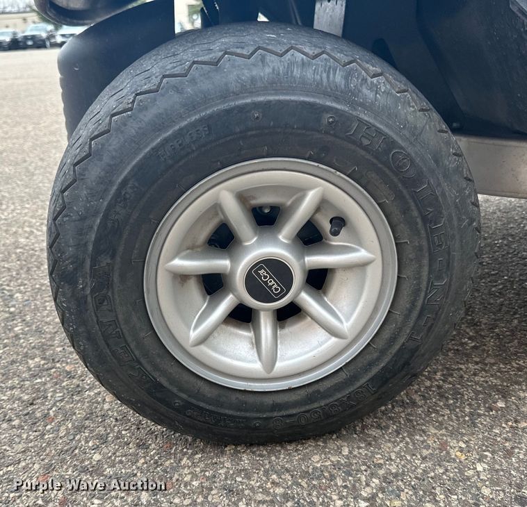 image for item LO9508 2014 Club Car golf cart