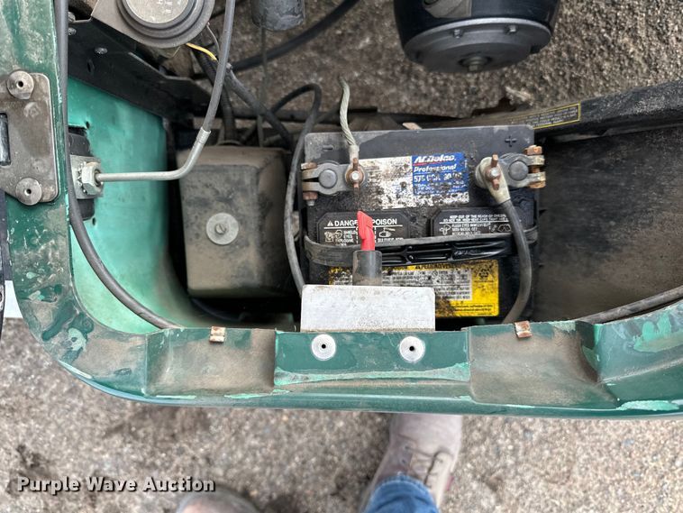 image for item LO9509 E-Z-Go golf cart