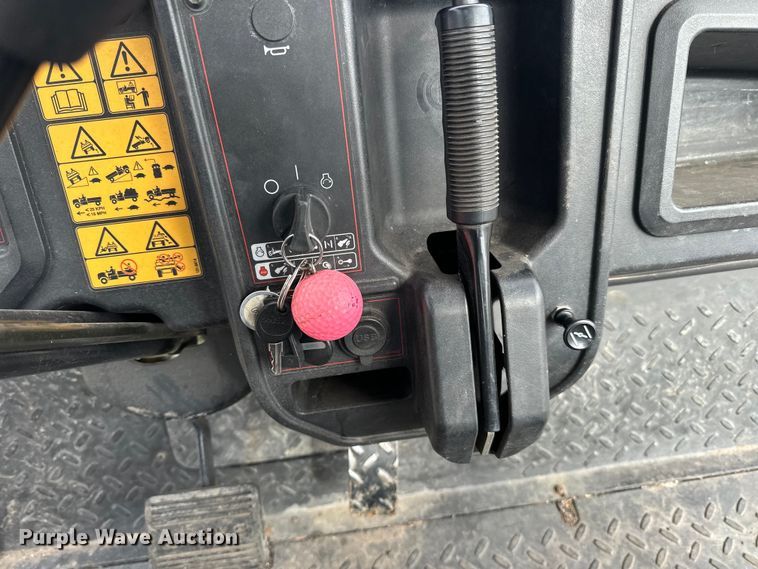 image for item LO9510 2017 Toro  Workman  golf cart