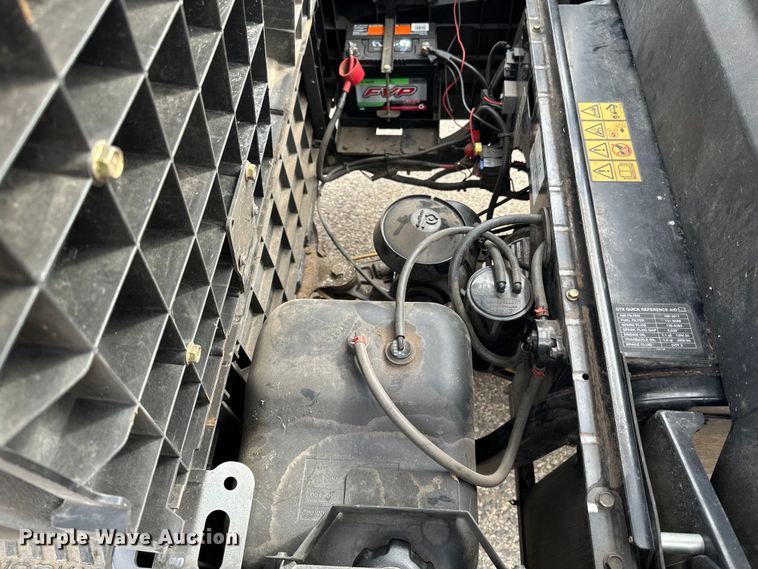 image for item LO9510 2017 Toro  Workman  golf cart