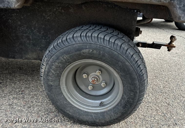 image for item LO9510 2017 Toro  Workman  golf cart