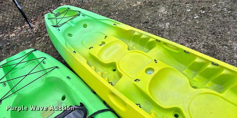 image for item LO9511 (5) kayaks