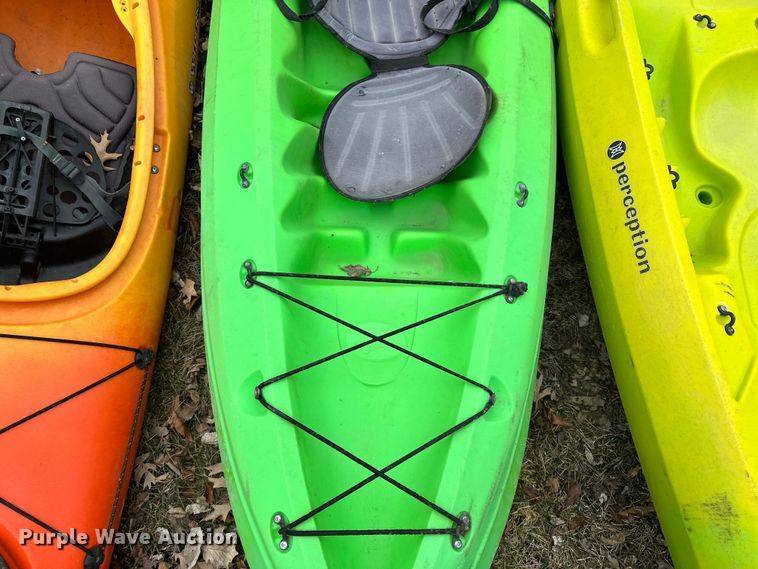 image for item LO9511 (5) kayaks