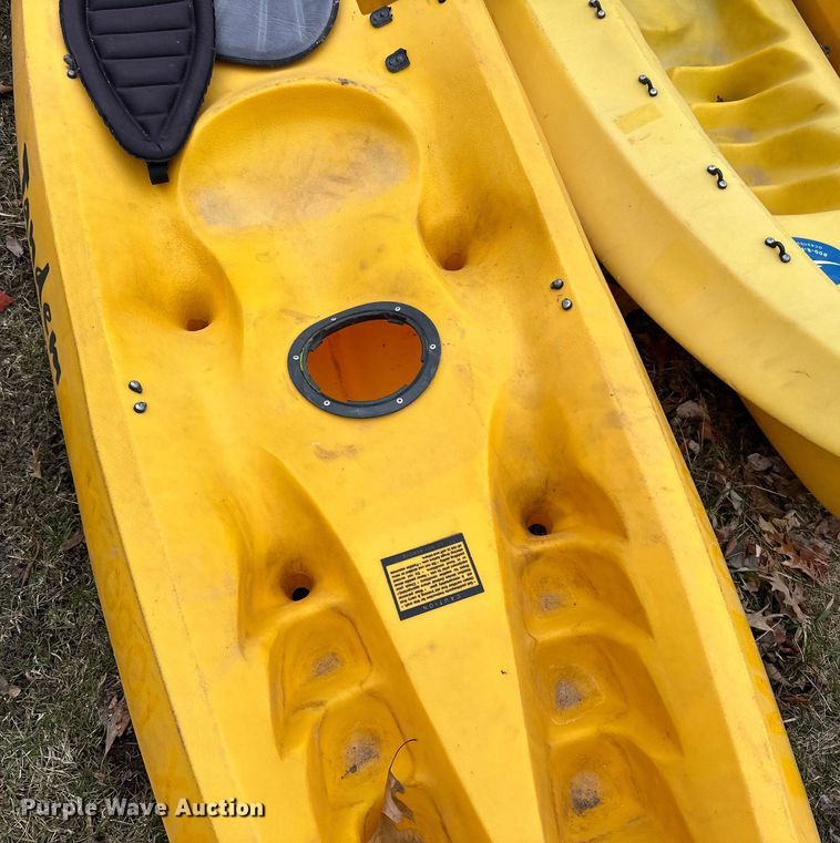 image for item LO9511 (5) kayaks