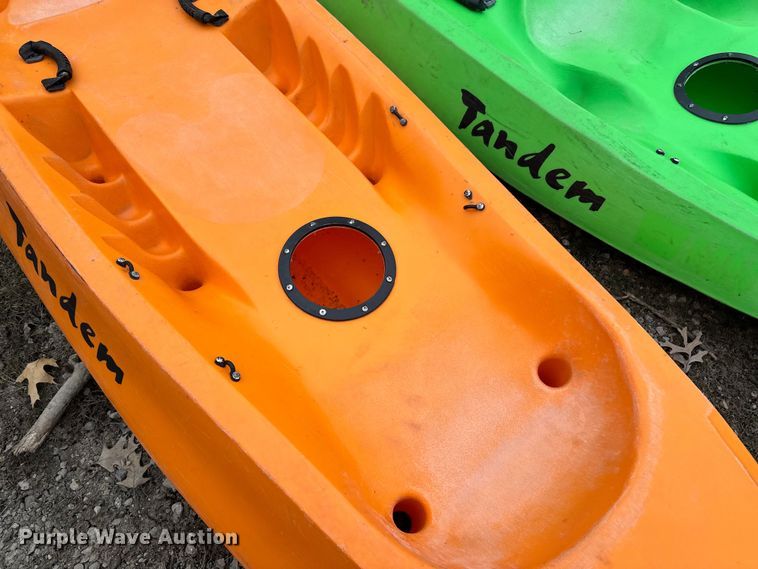 image for item LO9512 (5) kayaks