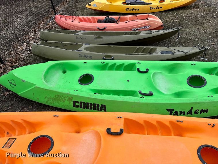 image for item LO9512 (5) kayaks