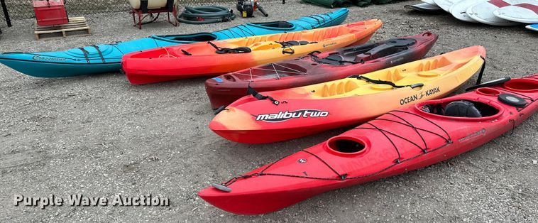 image for item LO9514 (5) kayaks