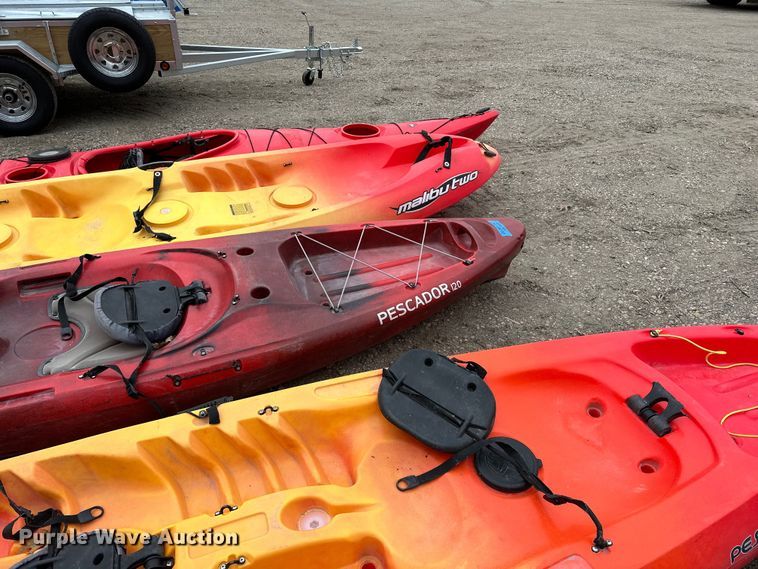 image for item LO9514 (5) kayaks