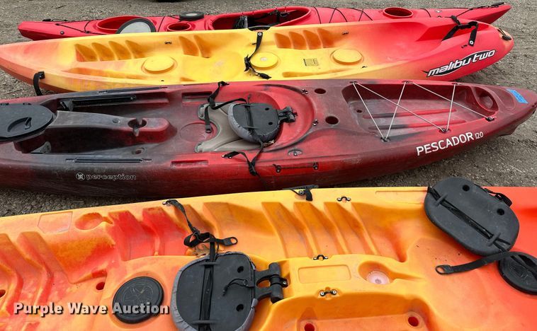 image for item LO9514 (5) kayaks