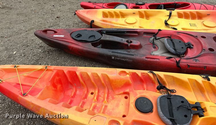 image for item LO9514 (5) kayaks