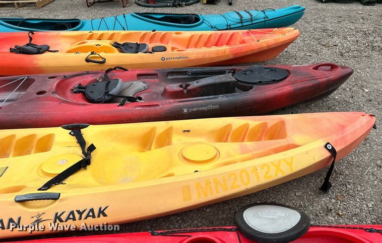 image for item LO9514 (5) kayaks