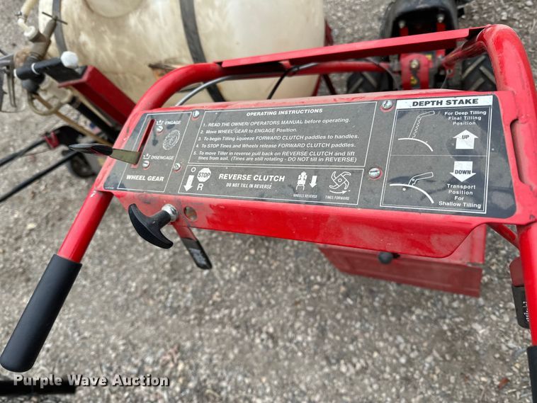 image for item LO9517 Lawn equipment