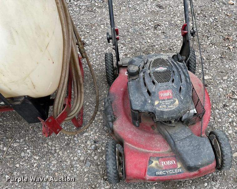 image for item LO9517 Lawn equipment